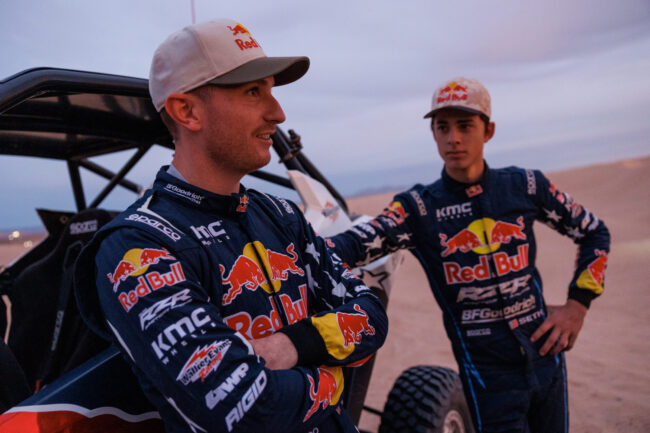 Guthrie Quintero Campfire Chat USM 5878